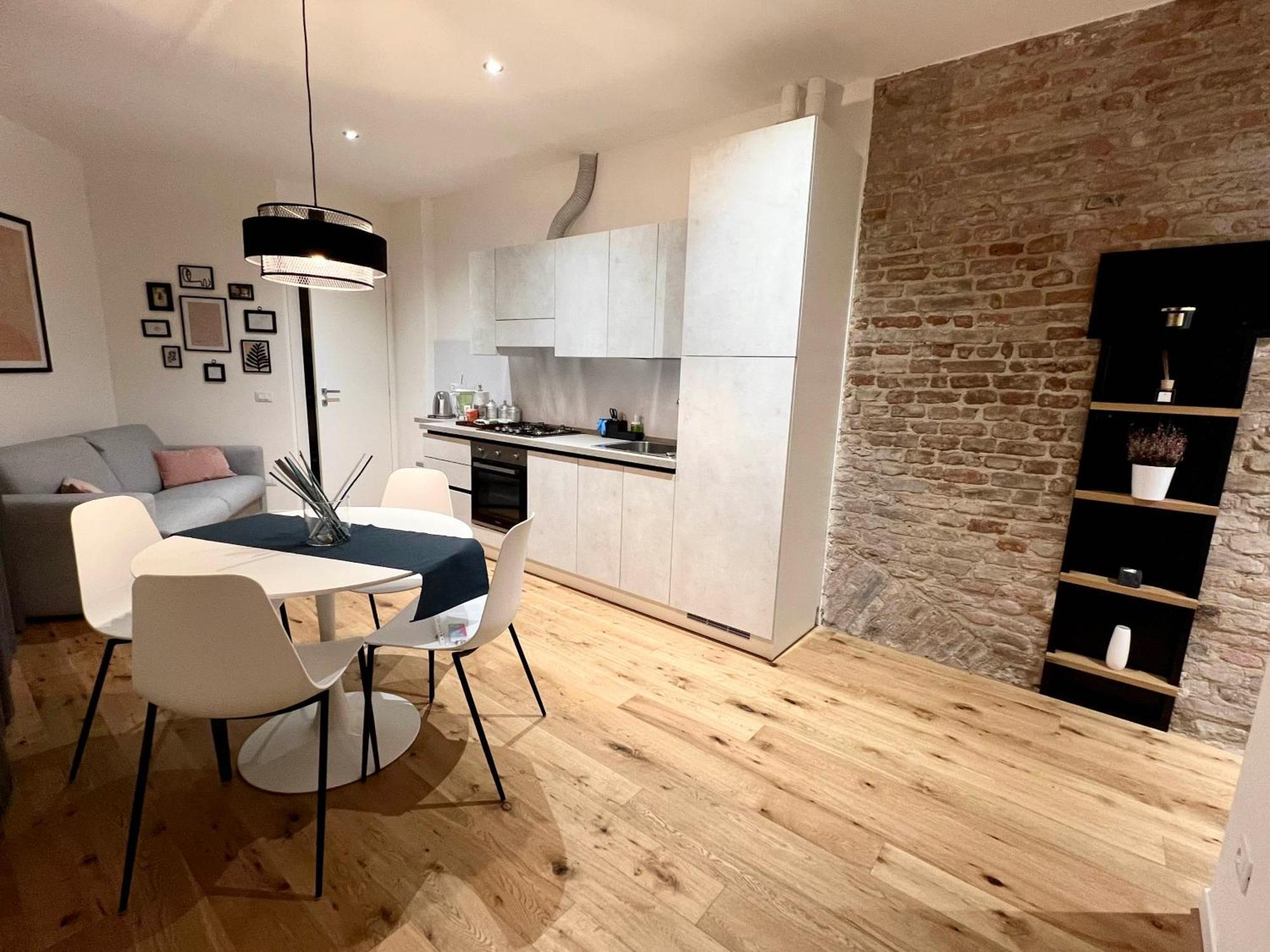 Un Nido A Mantova Historic Apt Near The Center! מראה חיצוני תמונה